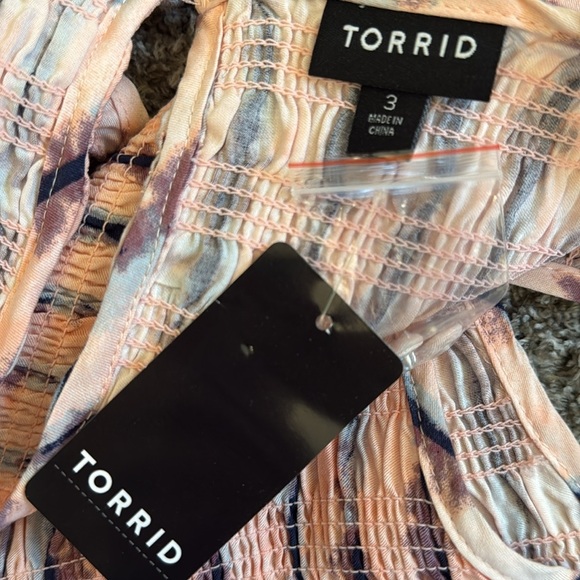 NWTs TORRID Pink Black Striped Tie Dye Smock Tiered Tank Top Size 3 - Picture 8 of 9